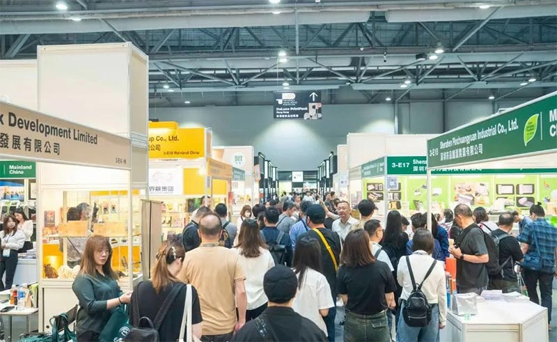 Jinde Packaging, 2026 Hong Kong Uluslararası Baskı ve Ambalaj Fuarı'nda Tanıtıldı ve Düz Tabanlı Torba Çözümleriyle Yeşil İhracat Ambalaj Trendine Liderlik Ediyor